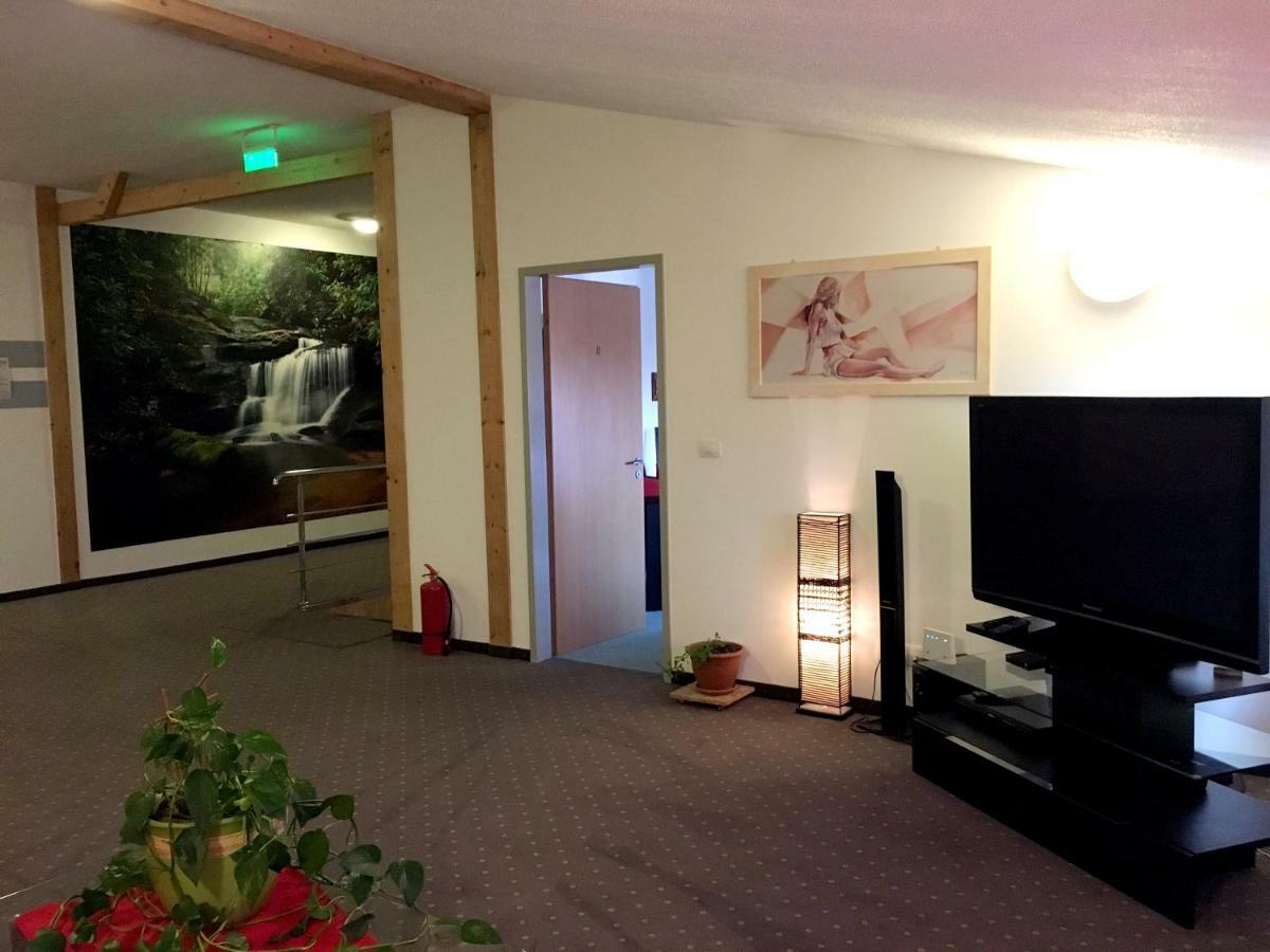 Ranch Robert Hotel Dudestii Noi Buitenkant foto